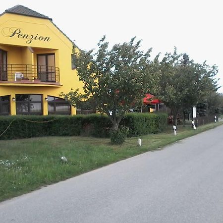 Hostinec U Josefa Jevisovice Экстерьер фото